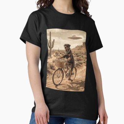 Rottweiler Riding Bike Wild West Western Ufo Dog Lover T-shirt